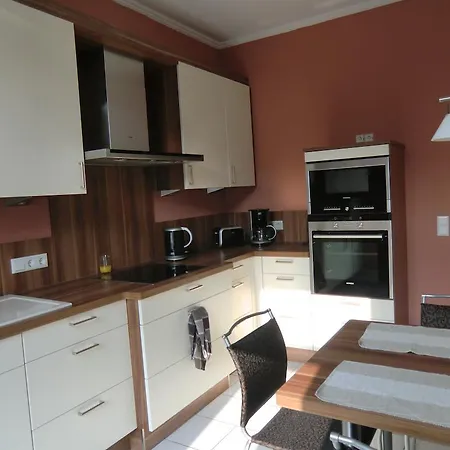 Ferienwohnung Ostseeglueck In Der Villa Marie Kuehlungsborn Room photo